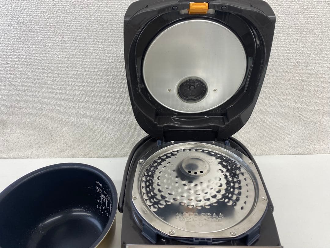 象印 ゾウジルシ IH 炊飯器 NW-VS10-TA 5.5合 2023年製