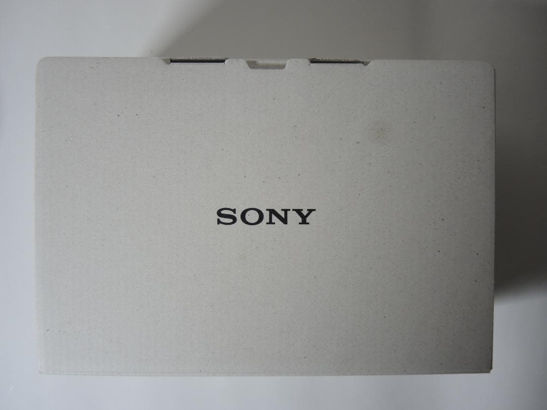 美品 SONY ZV-E1 レンズキット フルサイズ ミラーレスカメラ