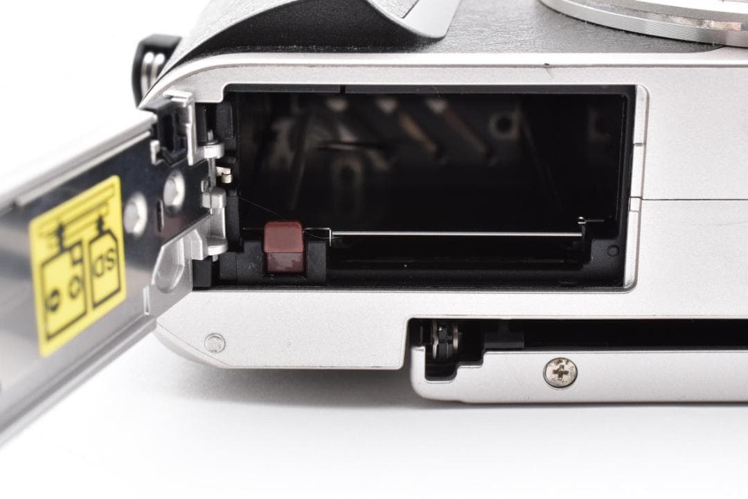#565★良品★ OLYMPUS PEN E-PL9 ミラーレスカメラ