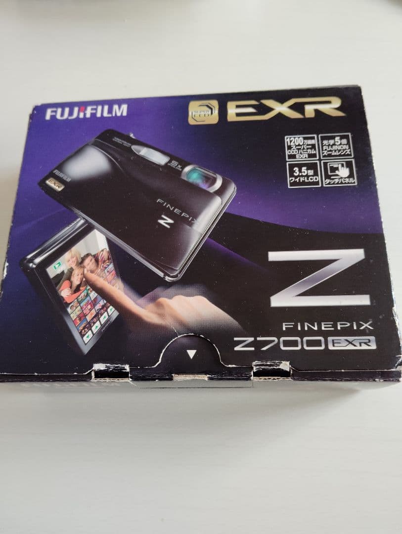FUJIFILM FinePix Z700EXR 本体