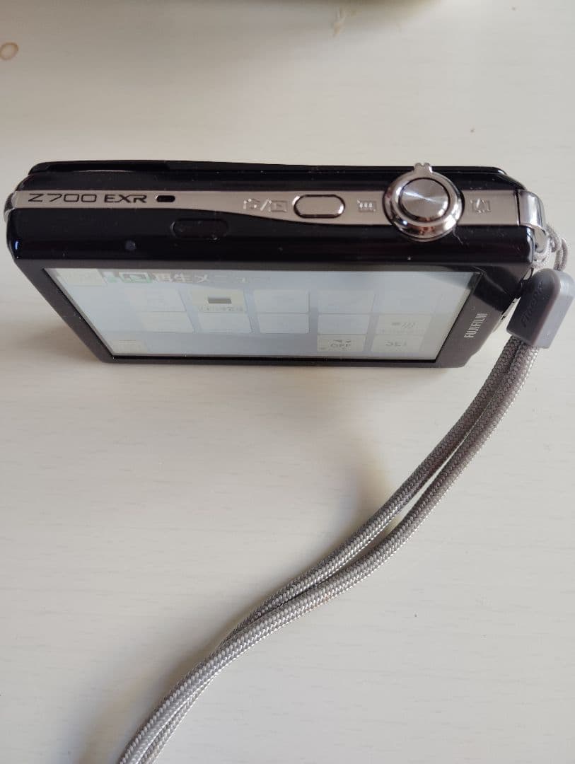 FUJIFILM FinePix Z700EXR 本体