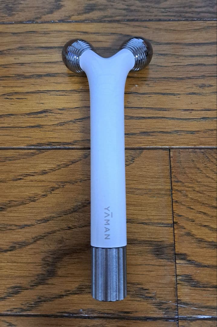 YAMAN 美顔器 Y字型 ホワイト 充電器付き