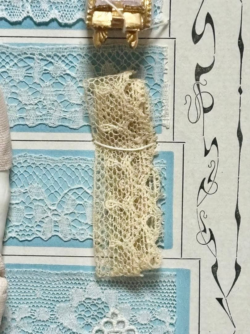 アンティーク　パリアンドールのプレゼンテーションカード　ミニョネット②