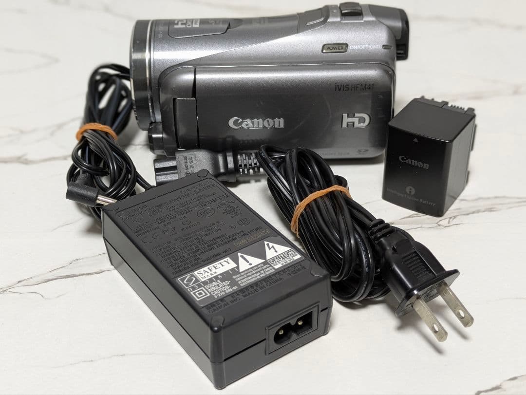 Canon　iVIS HF M41
