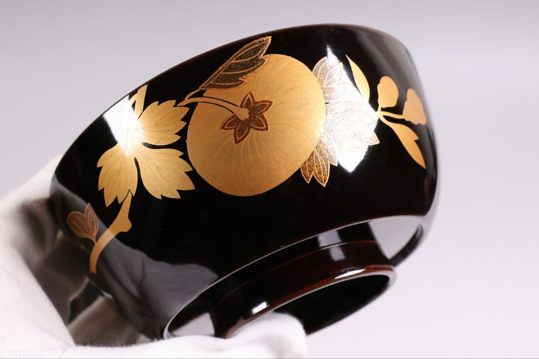【CM455】天然木漆塗 丸菊金蒔絵 黒塗椀 二客 大正昭和 梨地 木製漆器