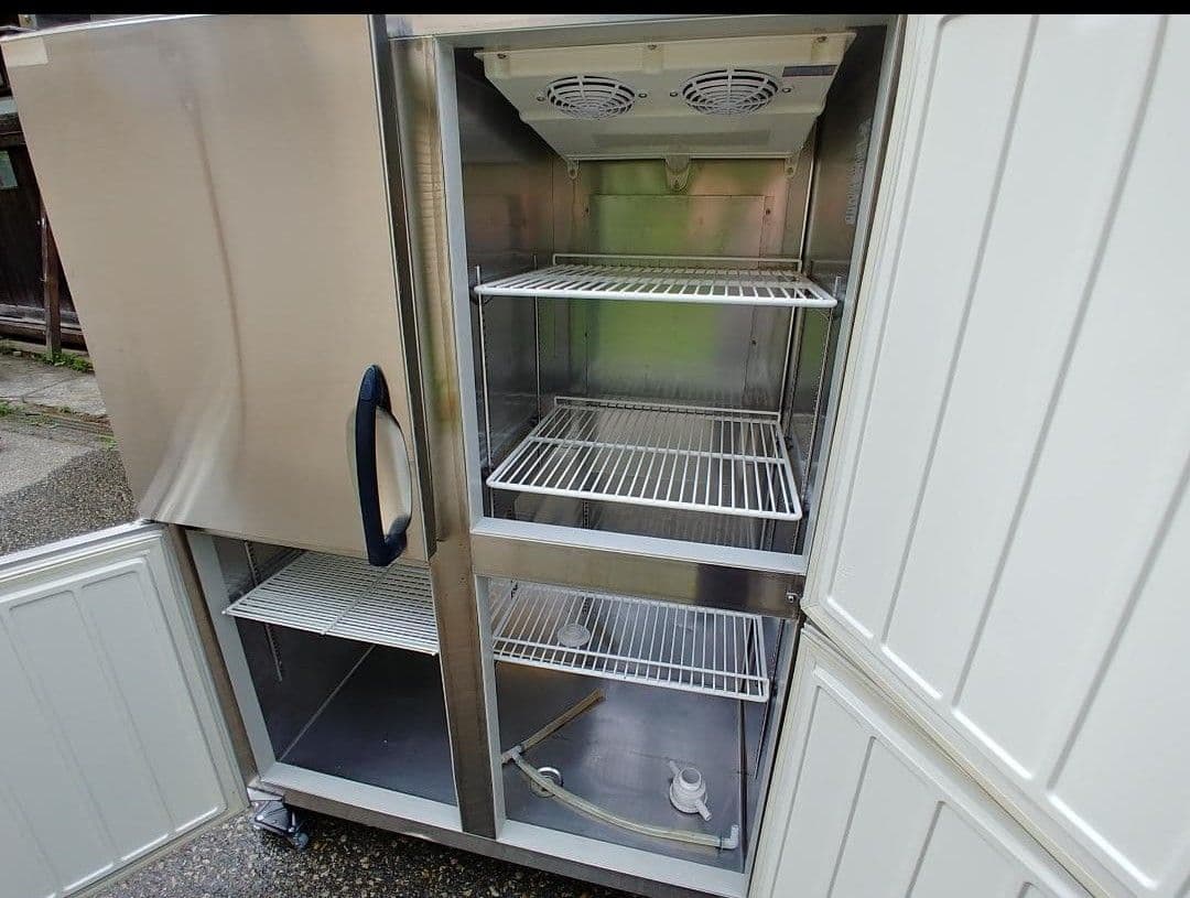 DAIWA 2012年製4ドア冷蔵庫 エコノンフロン