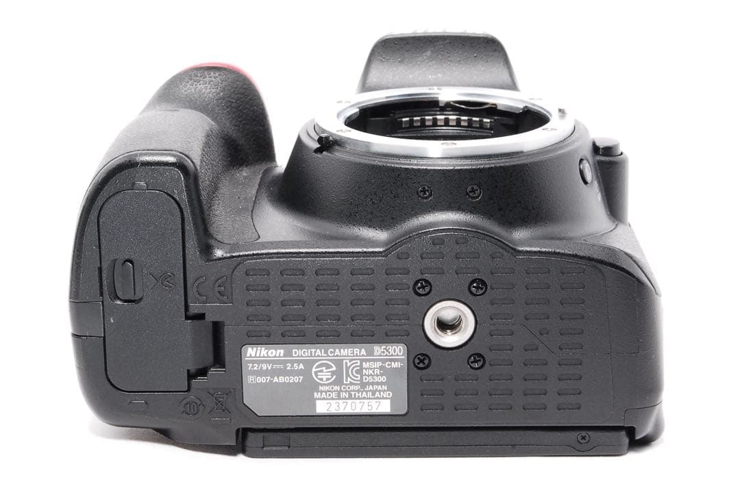 WiFiで楽々転送◆Nikon D5300◆高性能AF-Pレンズ◆一眼レフカメラ