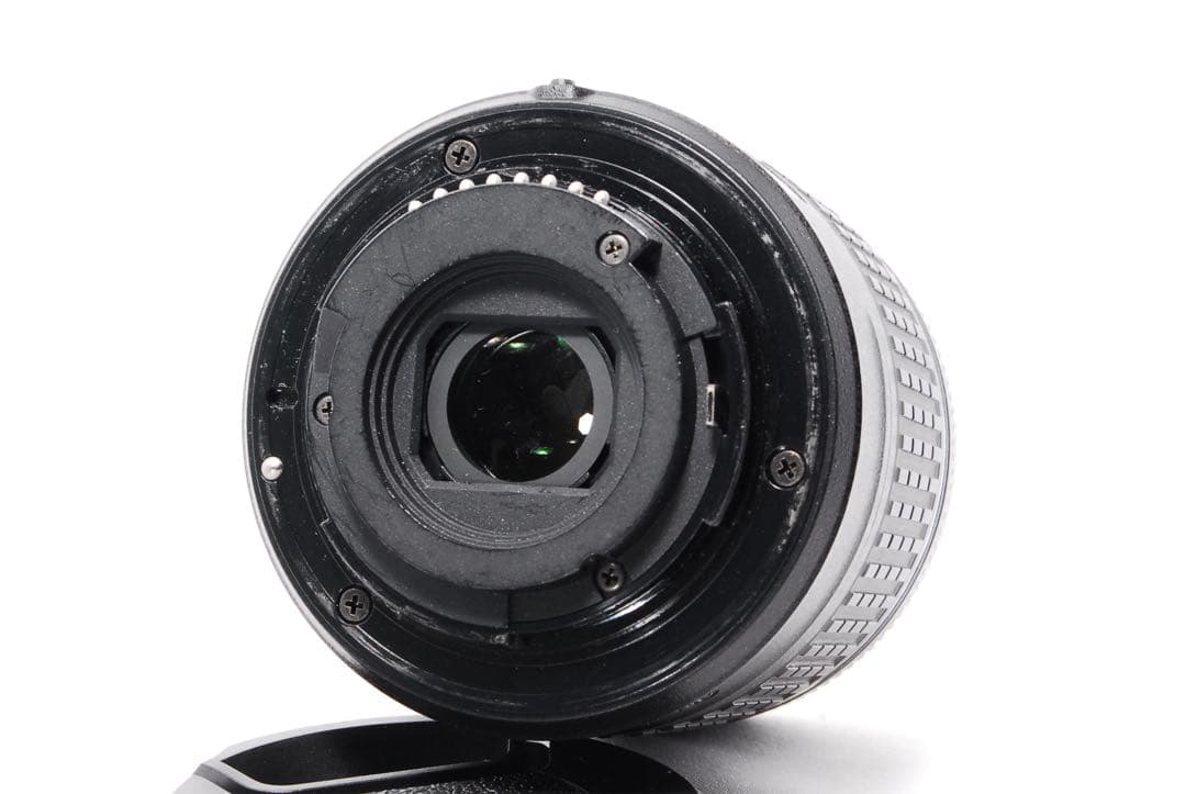 WiFiで楽々転送◆Nikon D5300◆高性能AF-Pレンズ◆一眼レフカメラ