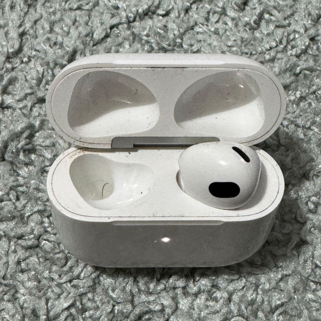 AirPods 第3世代 右耳 MagSafe充電ケース