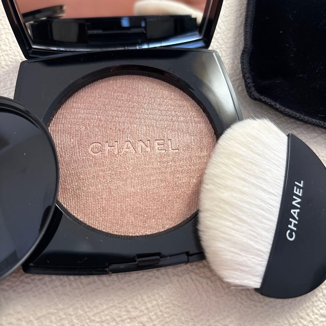 CHANEL フェイスパウダー プードゥル ルミエール10 アイヴォリーゴールド
