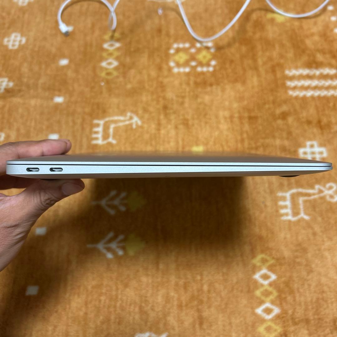 超美品MacBook Air 2020 A2337 M1 16/245GB