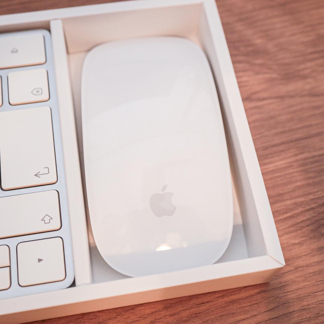 キーボード Apple Magic Keyboard + Magic Mouse