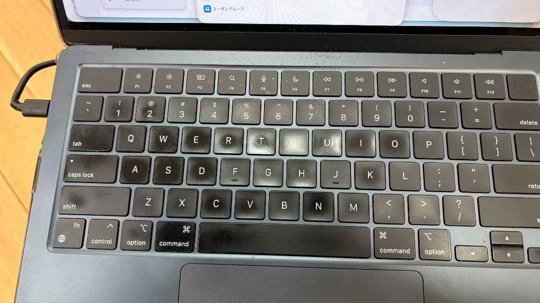 Apple MacBook Air M2 英語キーボード、ミドナイト