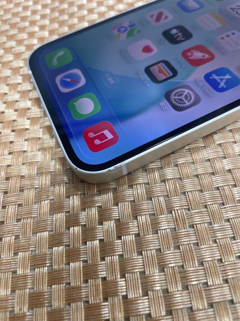 iPhone 13 256 GB スターライトSIMフリー【9778】
