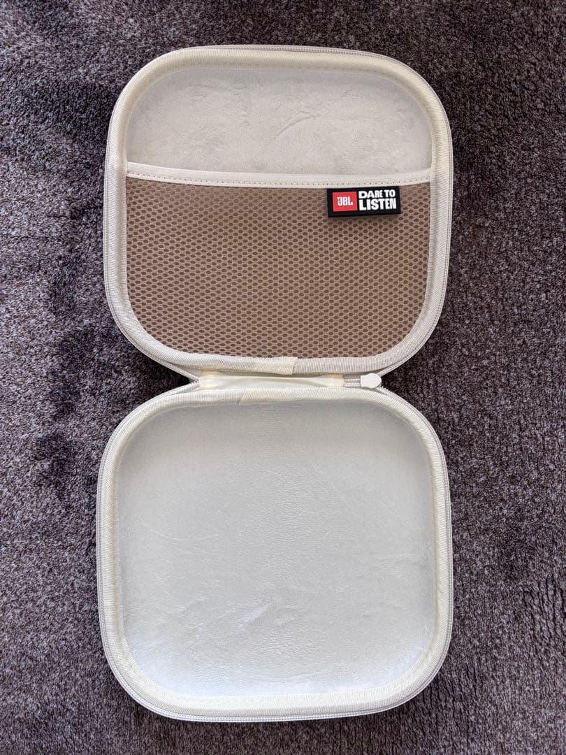 JBL TUNE770NC ブラック プレゼントノベルティ付き（写真3枚目）