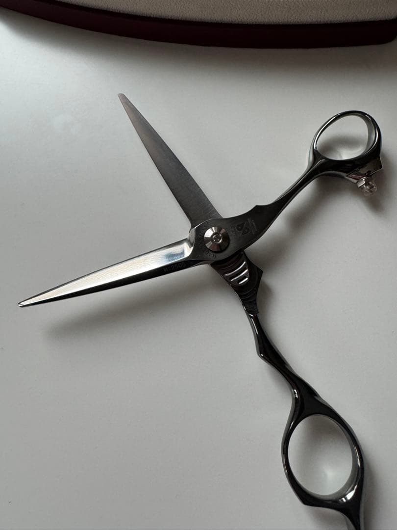 【シザーハンズ】【トギノン】FUMA-FF 5.8インチ　グレー