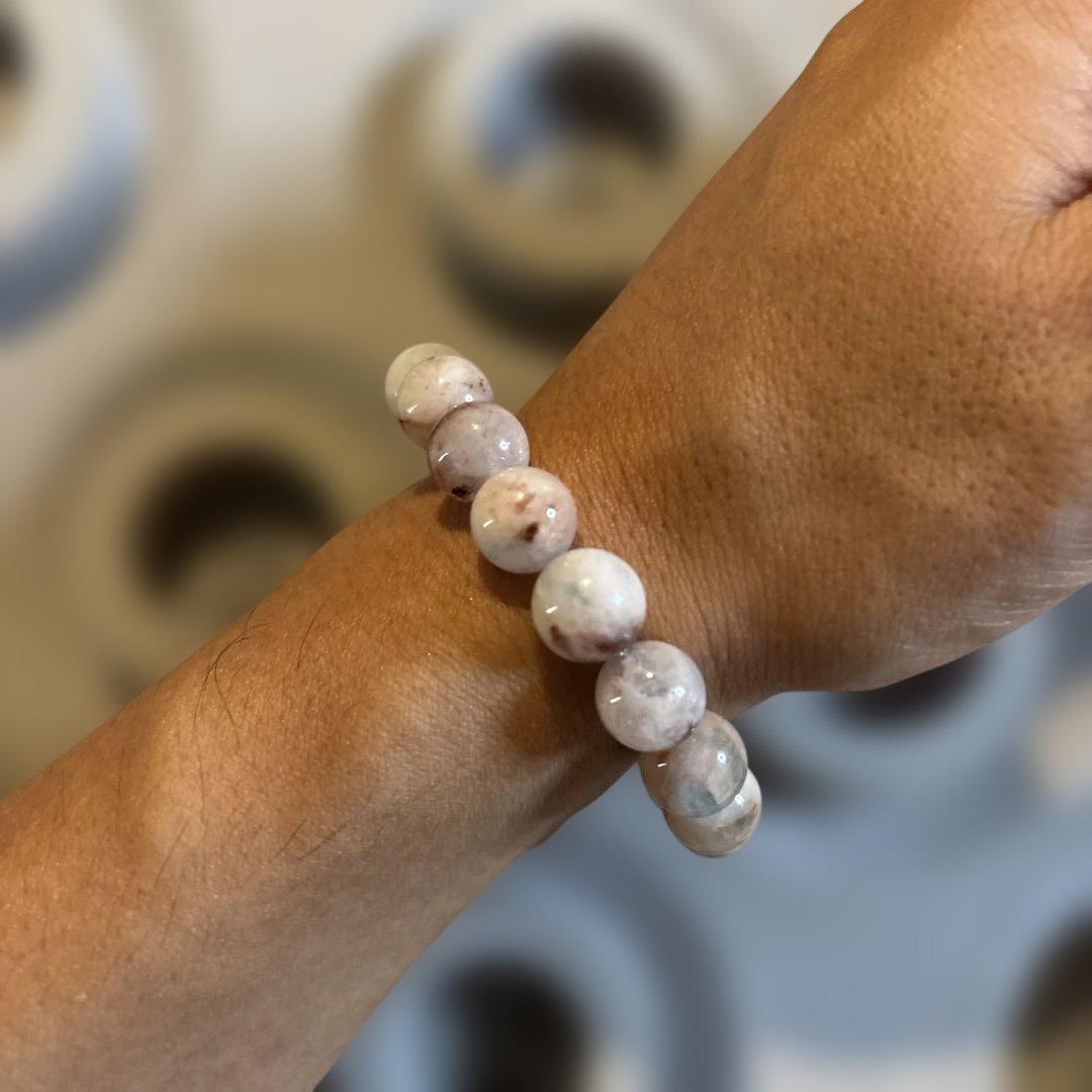 珍しい！すんごい！ピンクアイランドアクアマリン！