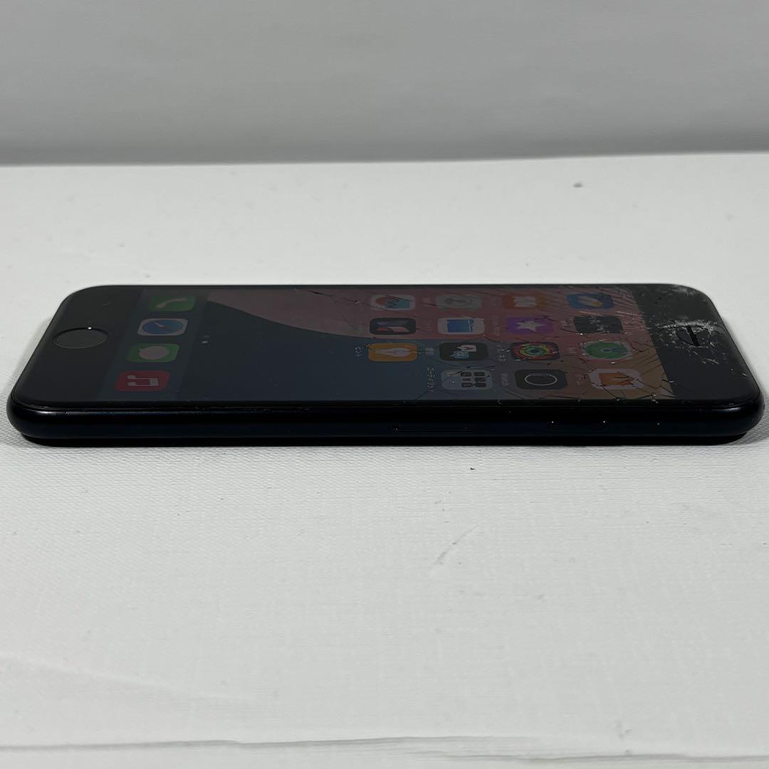 【画面割れ】iPhone SE 第3世代 64GB 動作OK