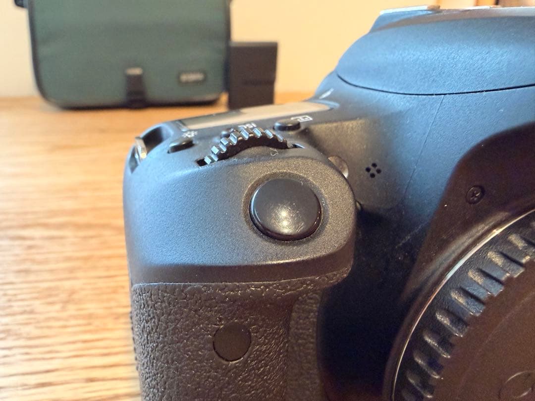 [美品] Canon EOS 9000D デジタル一眼レフ レンズセット