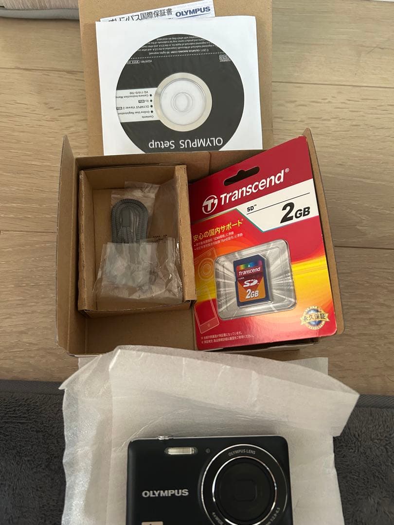 美品OLYMPUS D-700 コンパクトデジタルカメラ