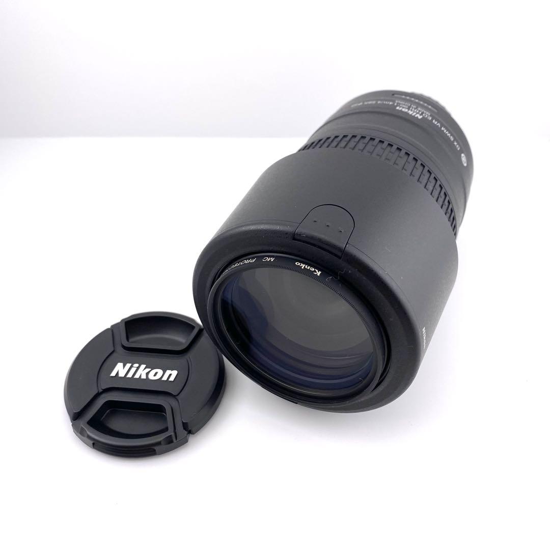 Nikon D5500 望遠レンズ・ケース付 一眼レフ Wi-Fi