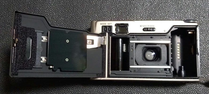 Nikon 35ti ストラップ ケース付き