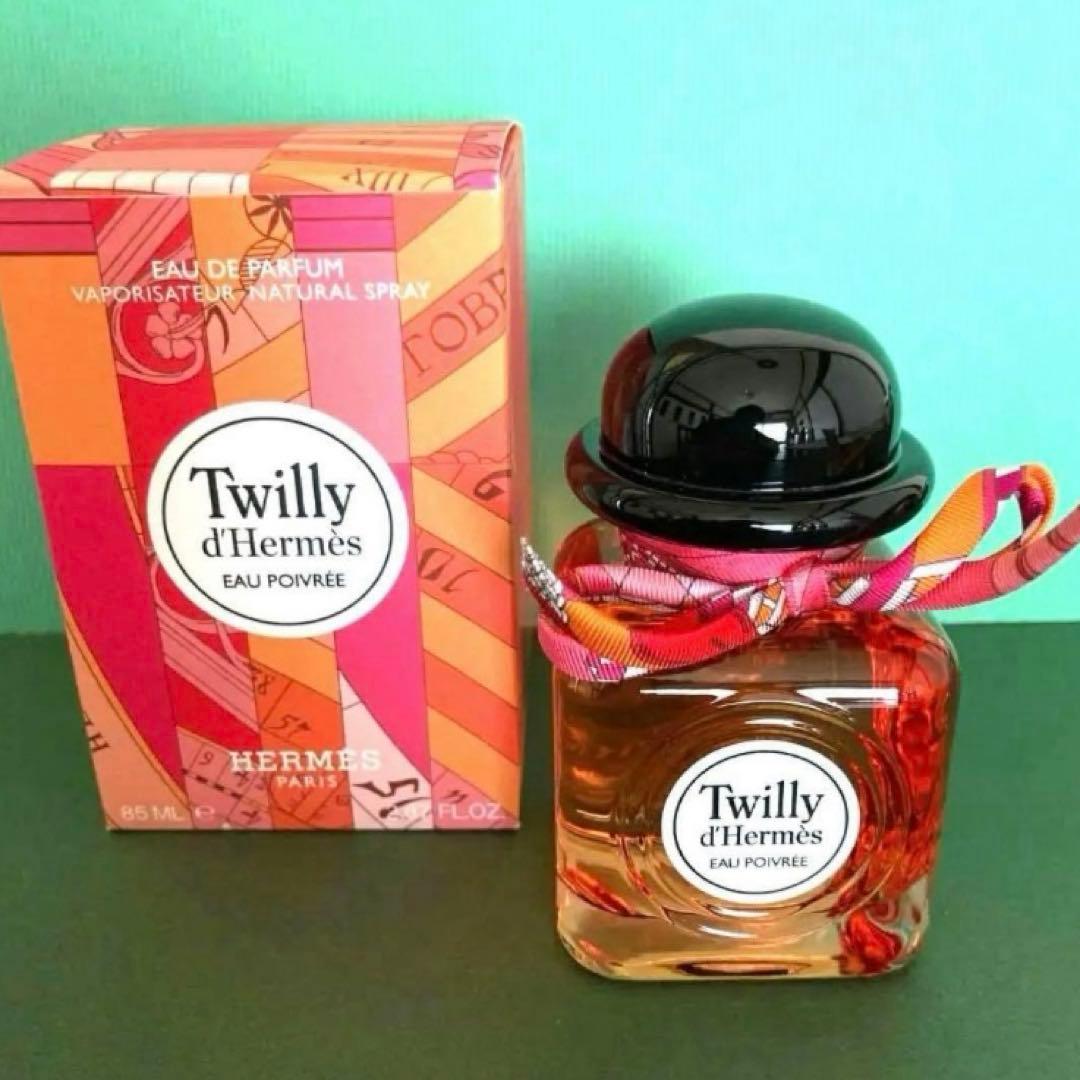 エルメス　Twilly d'Hermès Eau Poivrée 香水