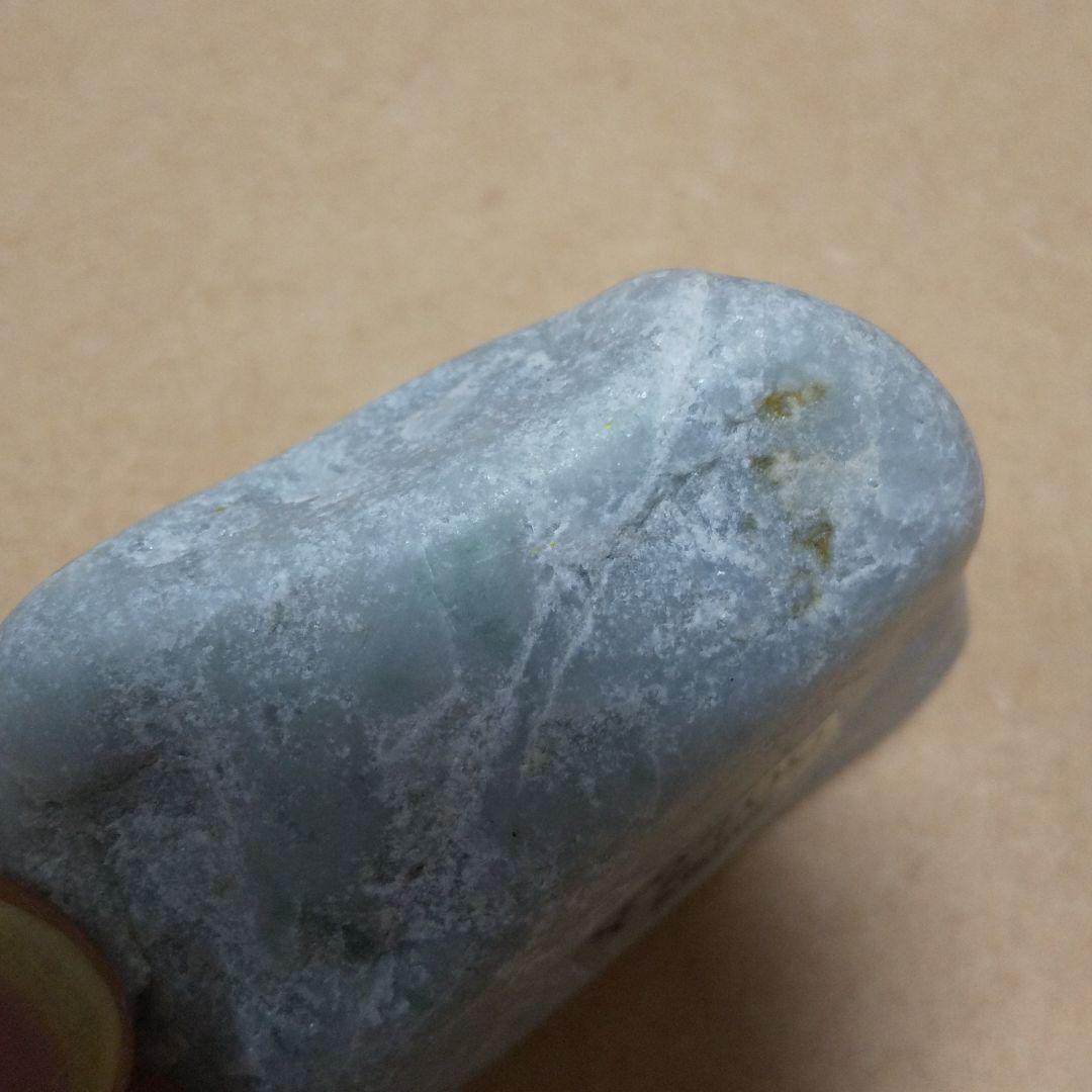 翡翠 鉱石 　糸魚川産