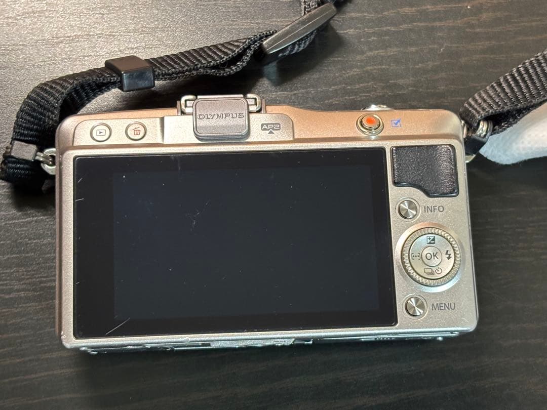 ★OLYMPUS PEN Mini E-PM2 ストロボ、レンズ付き