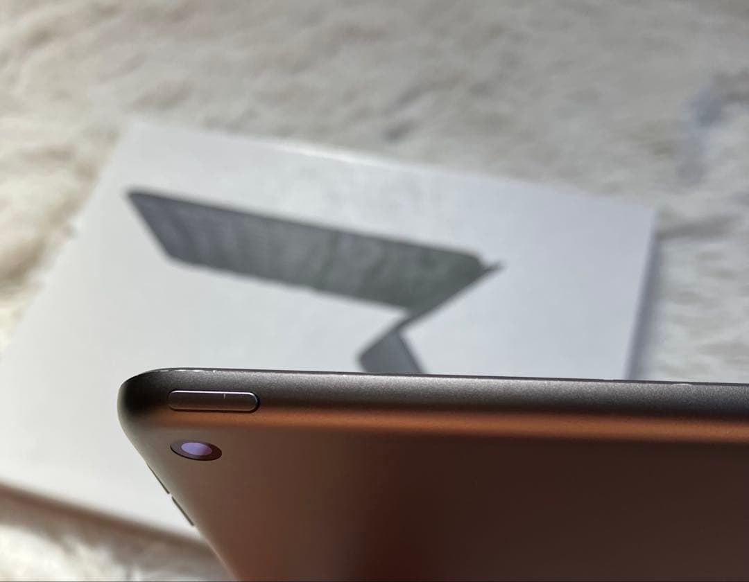 【1台限定価格】iPad Air3 256GB 【すぐ発送】