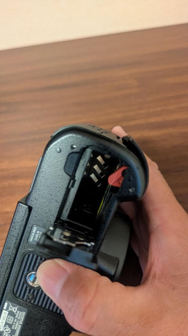 期間限定値下げ　OLYMPUS E-620 2台と単焦点レンズ＋レンズ2個