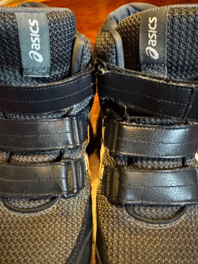 asics安全靴ハイカットベルクロ黒白28cm 使用感多