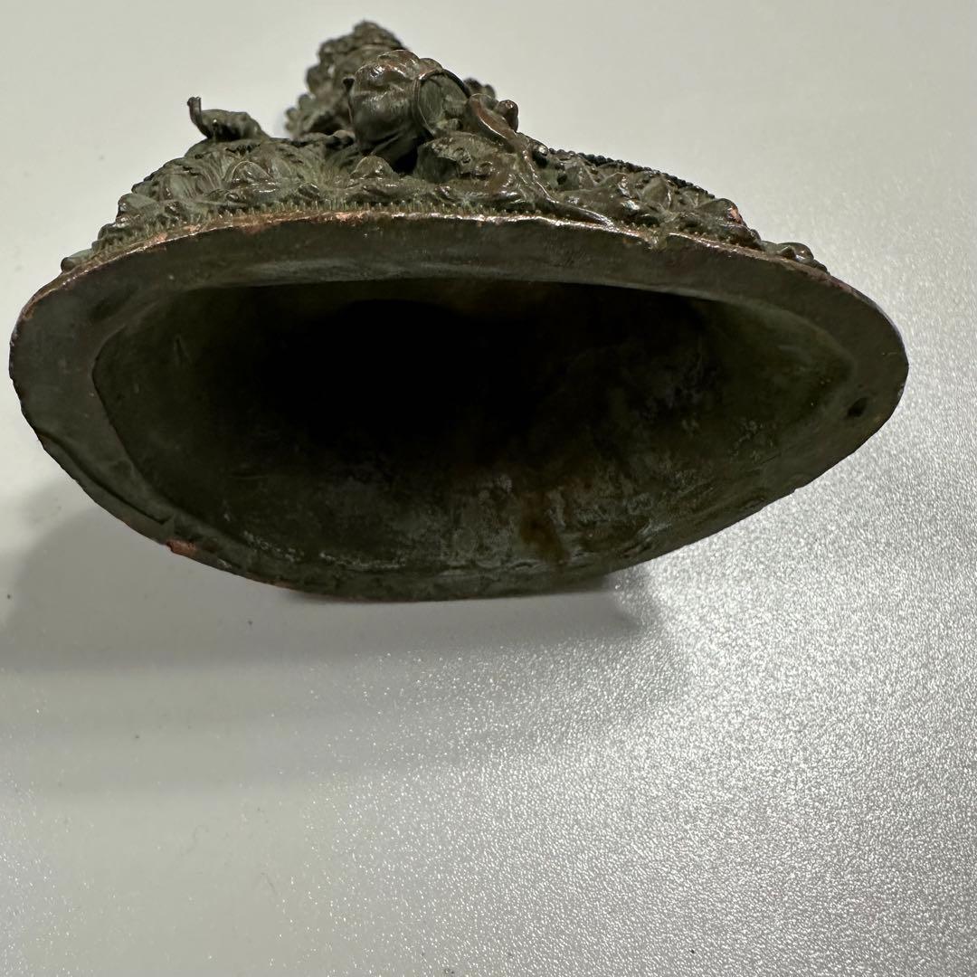 観音菩薩像　蓮華台　美術品