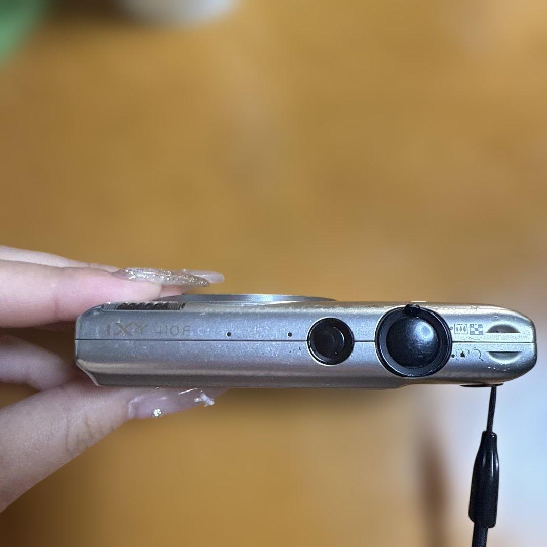 Canon IXY コンパクトデジタルカメラ シルバー