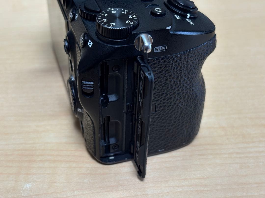SONY α7RⅢ ボディILCE-7RM3 SmallRig L字プレート