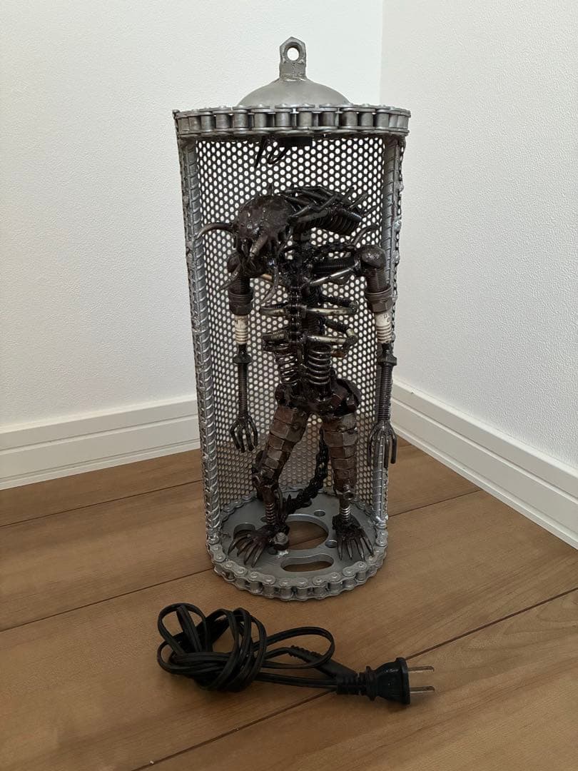 一点物 エイリアン 廃材メタルアート ランプ スチームパンク インダストリアル