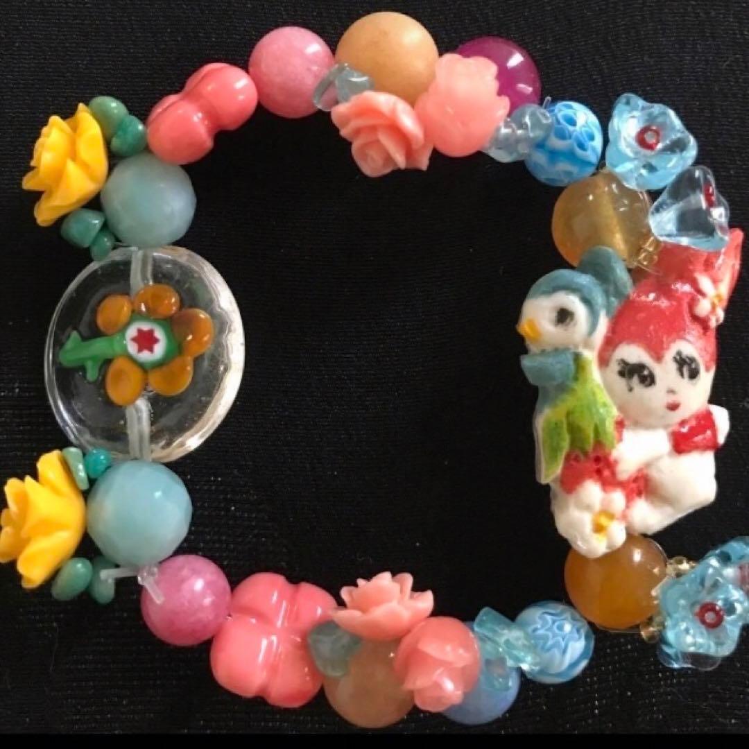 【種名　日本鹿の角】 オリジナル彫刻使用⭐️昭和レトロなうさぎと青い鳥⭐️ ☆匿名☆