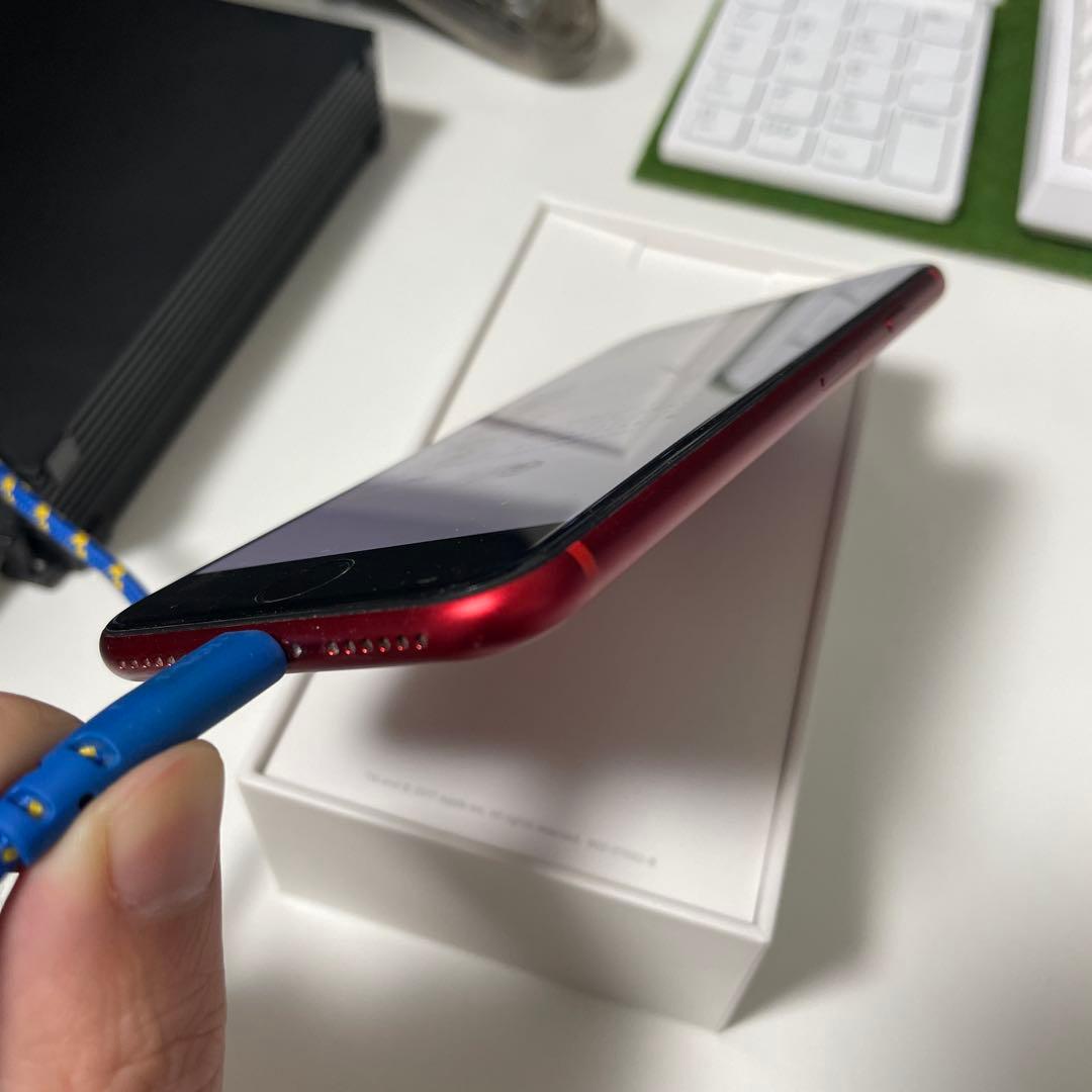 Apple iPhone8 64GB RED 美品　SIMロック無し