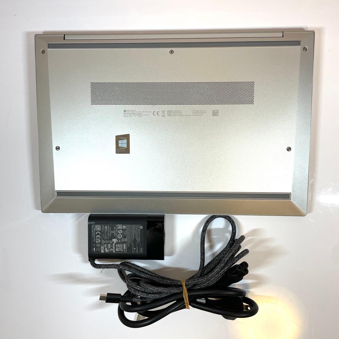 ★美品★ 2022年製 第11世代Corei7 16G/256G HP YY6