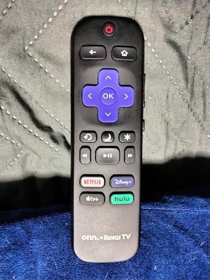 横浜駅から３０Km以内は無料配送　50インチ４Kスマート　チューナーレス