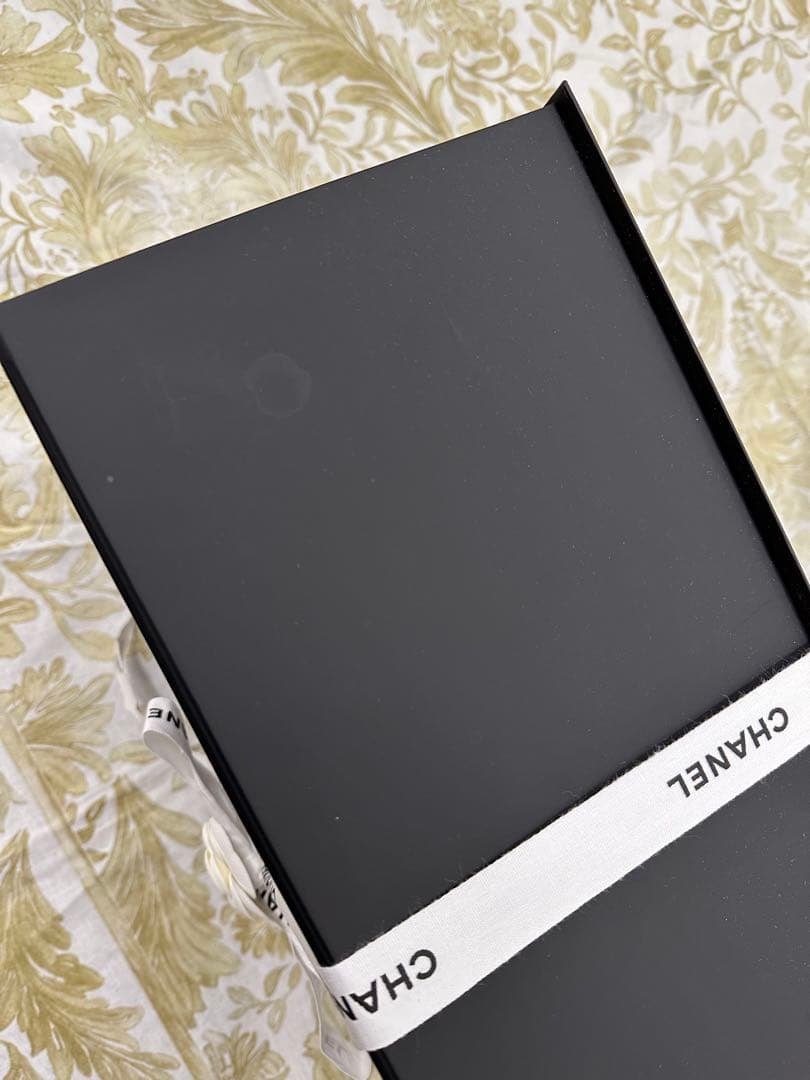 シャネル　空箱　マグネット式箱　CHANEL