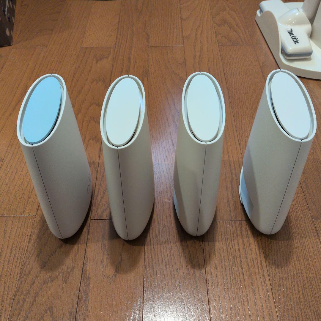 Orbi Micro トライバンドWiFiルーター 親機x1、中継器x3