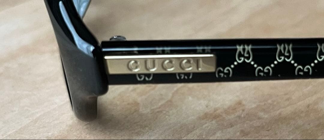 GUCCI グッチ　GGロゴ モノグラム柄　　伊達眼鏡　ブルーライトカット