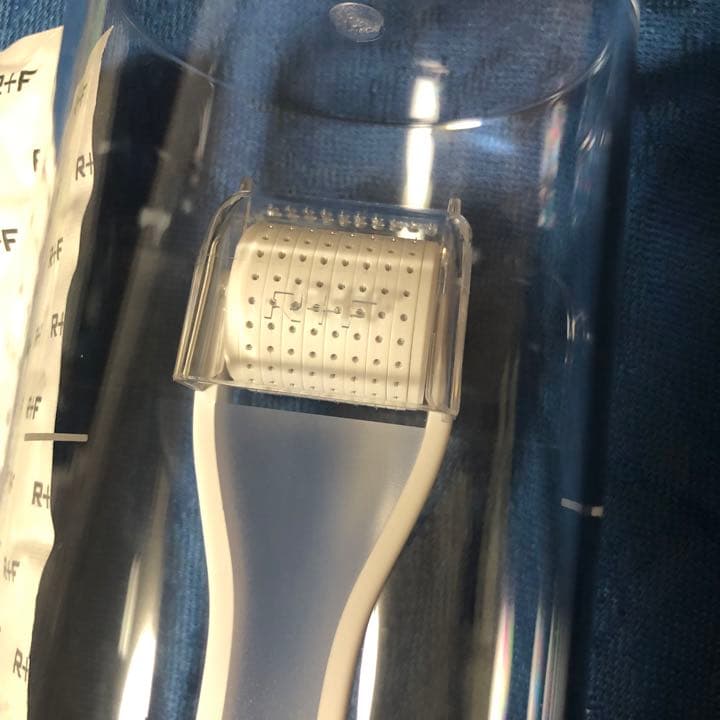 ロダンアンドフィールズ  AMPMDシステム ダーマローラー