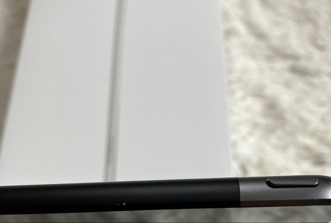 【即購入OK】iPad 第8世代 セルラーモデル【極美品】 #101