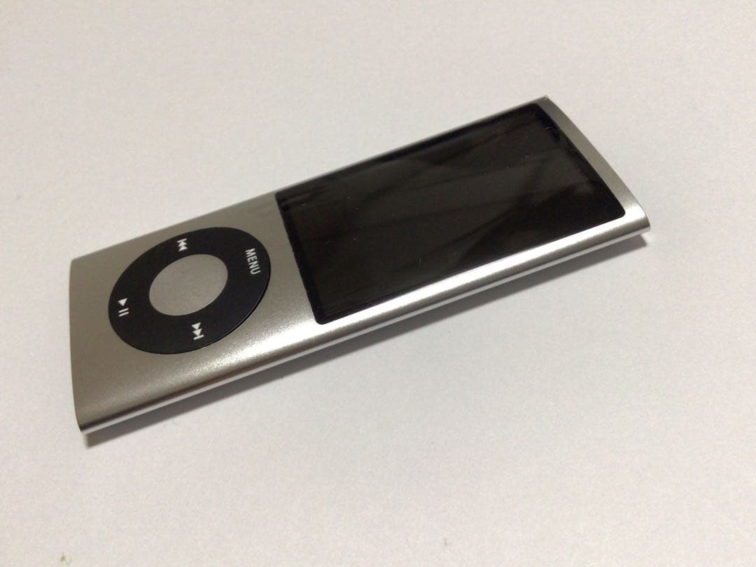 iPod nano5世代8GBシルバーno.30バッテリー交換済作動品