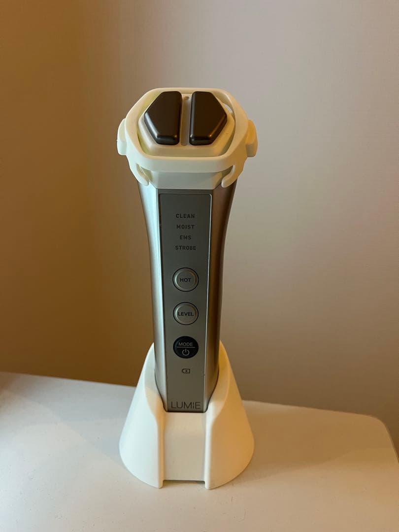 LUMIE 美顔器 クレンジング・リフトアップ