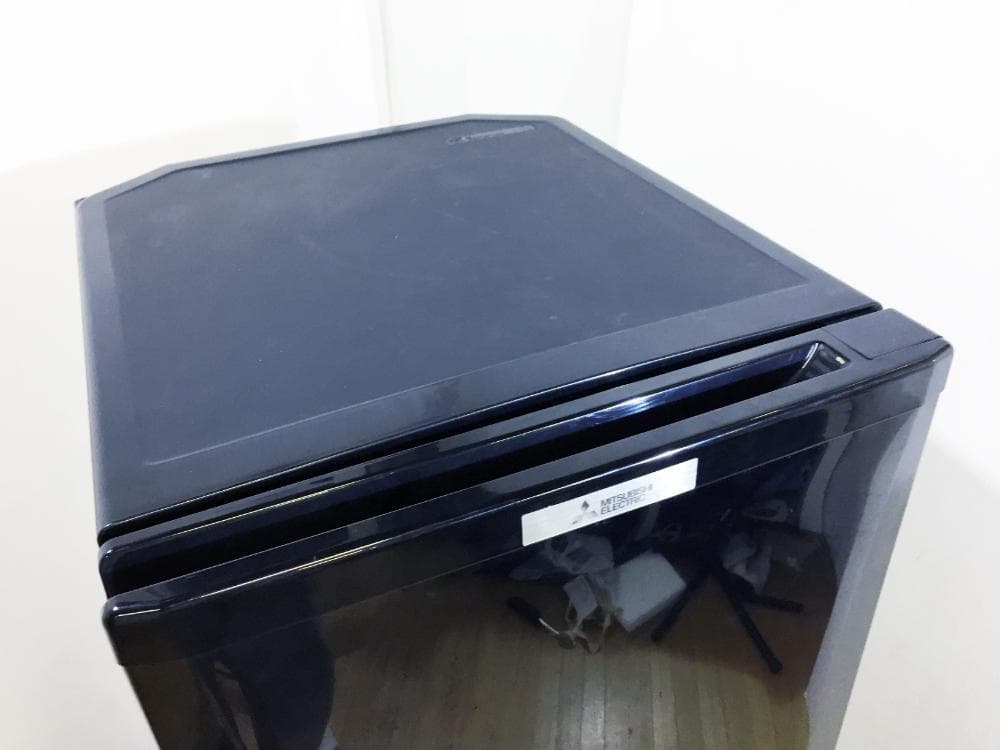 ★30日迄！送料無料★三菱 146L 冷蔵庫【MR-P15Z-B】EMRJ