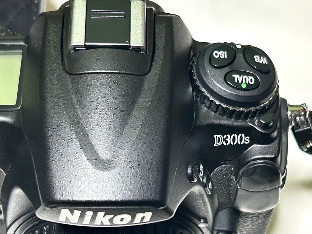 デジタルカメラ Nikon D300s NIKKOR AF-S 24-120 VR