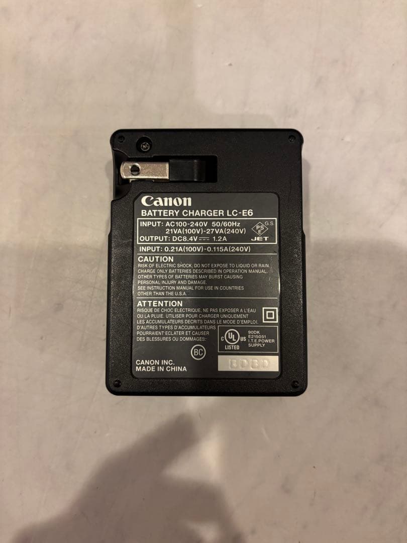 Canon EOS 7D バッテリーグリップ CFカード付き